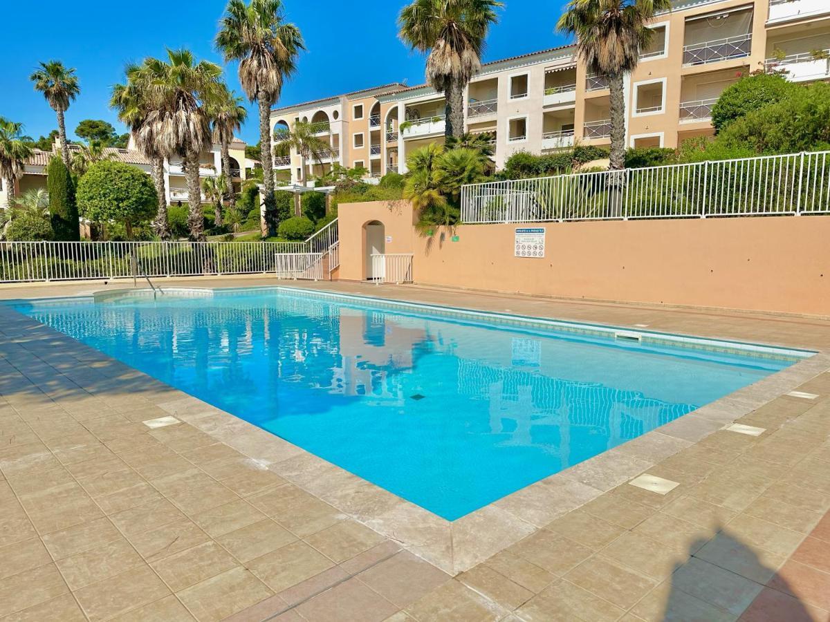 La Rascasse De Vacances Giens Hyeres Exterior photo